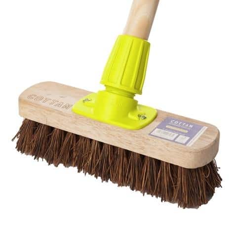 Bassine Deck Brush Complete With Handle - Image
