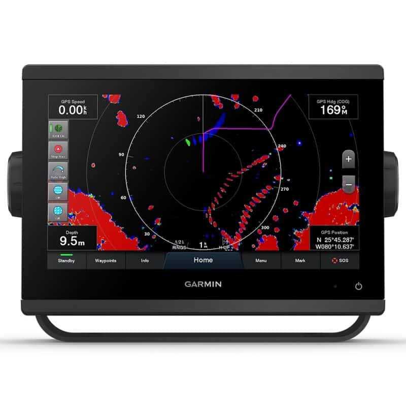 Segeln Sie mit dem Garmin GPSMAP 923xsv in eine Welt voller Abenteuer!