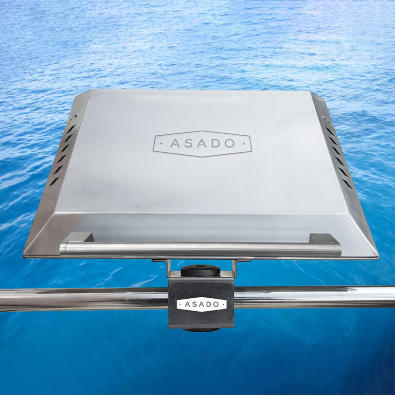 Asado Boat BBQ With Lid - Image